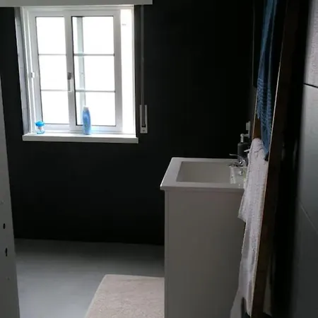 아파트 Charming In Ericeira 68 M² With Fireplace *