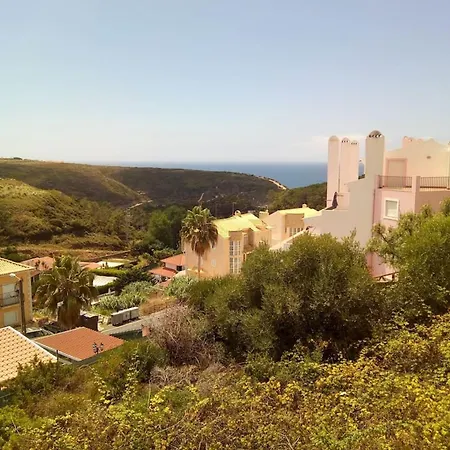 아파트 Charming In Ericeira 68 M² With Fireplace *